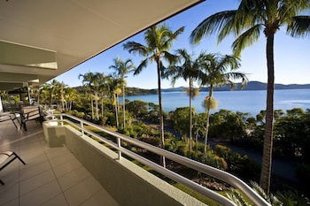 Lagoon 006 On Hamilton Island - Tourism Caloundra 0