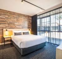 Nightcap at Westside Hotel - Tourism Caloundra