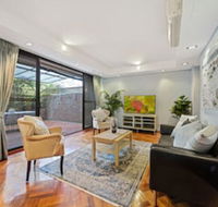 Terrace Living in the Heart of Sydney - Tourism Caloundra