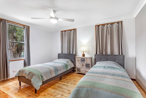 Cromarty Crescent 12 - Tourism Caloundra 2