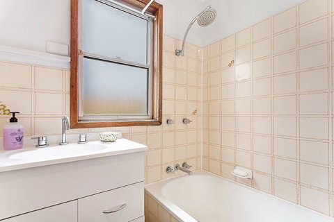 Cromarty Crescent 12 - Tourism Caloundra 5