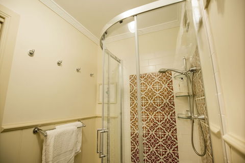 Mill House - Tourism Caloundra 3