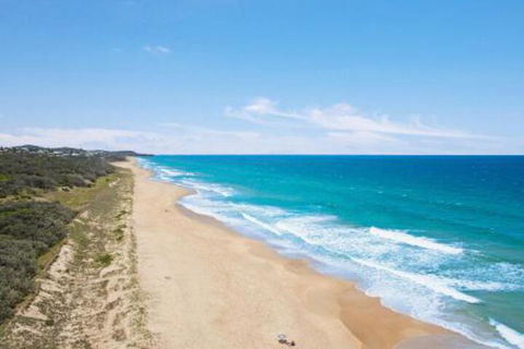 Carolyns Beach House - Tourism Caloundra 2