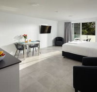 East Maitland Executive Apartments - Tourism Caloundra