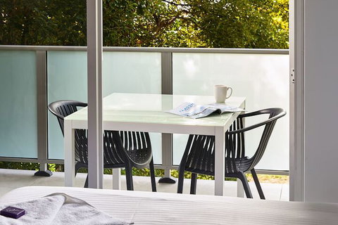 East Maitland Executive Apartments - Tourism Caloundra 1