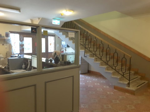 Blue Mountains Motel - Tourism Caloundra 4
