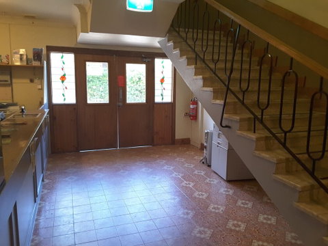 Blue Mountains Motel - Tourism Caloundra 1