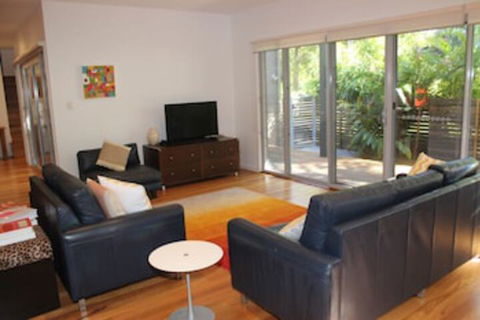Ama Worimi - Tourism Caloundra 0