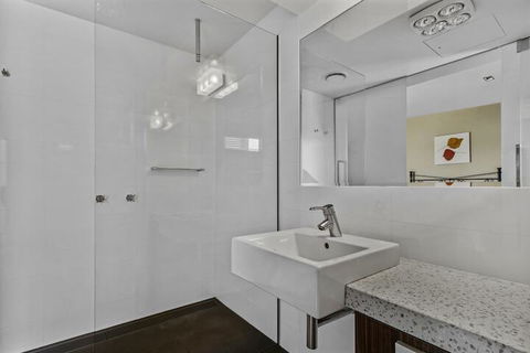 A Window On The Bay - Tourism Caloundra 6