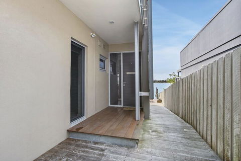 A Window On The Bay - Tourism Caloundra 1