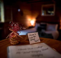 Guide Falls Cottage - Tourism Caloundra