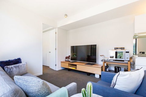 Rosa, 2BDR Richmond Apartment - Tourism Caloundra 5