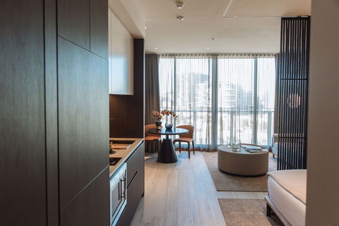 SKYE Suites Green Square - Tourism Caloundra 3