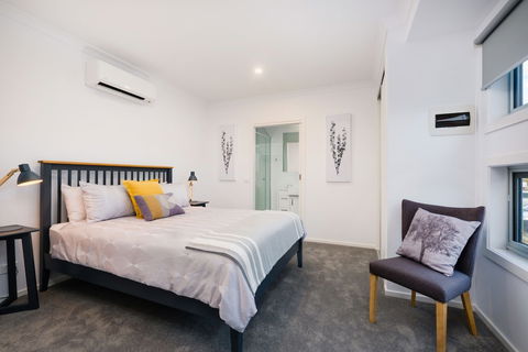 Albury Yalandra Apartment 4 - Tourism Caloundra 4