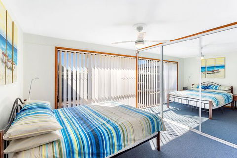 Campbell Avenue 28 - Tourism Caloundra 4