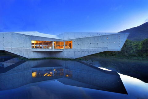 Alkira Award Winning Luxury Holiday Home - Tourism Caloundra 4