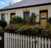 Sargeants  Armoury Cottages 1823 - Tourism Caloundra
