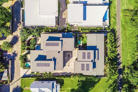 A PERFECT STAY - Clique 3 - Tourism Caloundra 3