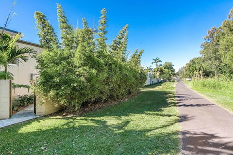 A PERFECT STAY - Clique 3 - Tourism Caloundra 1