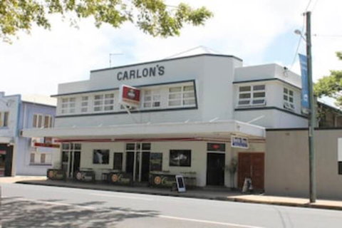 Carlon's Hotel - Tourism Caloundra 0