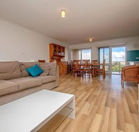 Ocean Avenue 55 - Tourism Caloundra