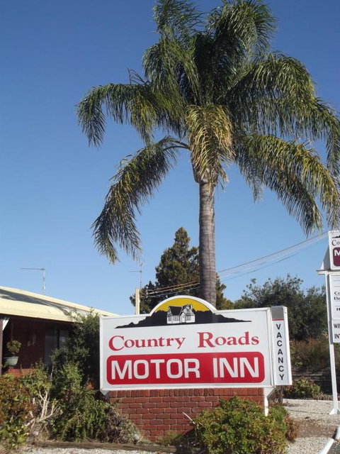 Country Roads Motor Inn - Tourism Caloundra 5