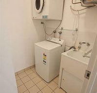 The Grand Old Lady Apartments - Tourism Caloundra