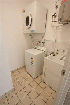 The Grand Old Lady Apartments - Tourism Caloundra 0