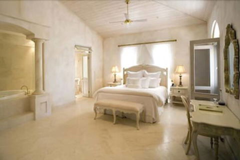 Abbie's Byron Bay Villa - Tourism Caloundra 6