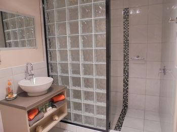 Goulds Country Guest House - Tourism Caloundra 0