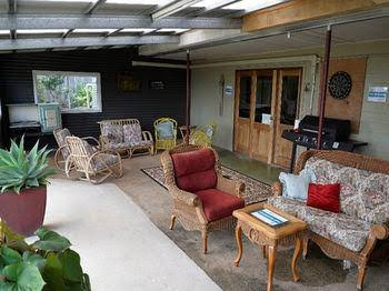 Travellers Rest Guesthouse - Tourism Caloundra 4