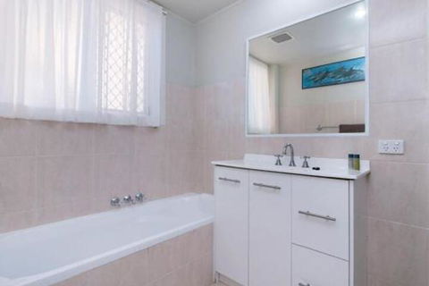 River Haven Unit 1 Absolute Tweed River Frontage - Tourism Caloundra 4