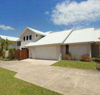 60 Beachway Parade Marcoola 500 BOND Linen supplied - Tourism Caloundra