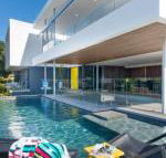 Blueys Beach House 5 Bedroom - Tourism Caloundra
