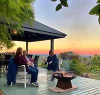 French Cottage  Loft - Tourism Caloundra