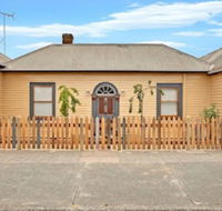 Robinson Cottage - Tourism Caloundra