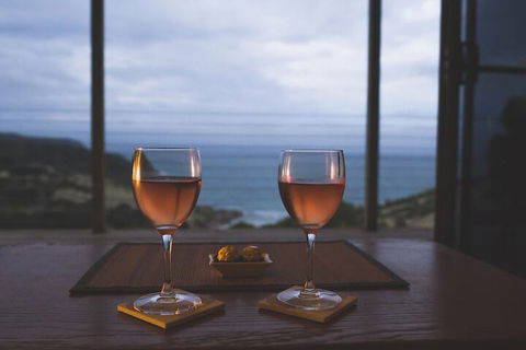 Sea Dragon Lodge & Villas - Tourism Caloundra 3