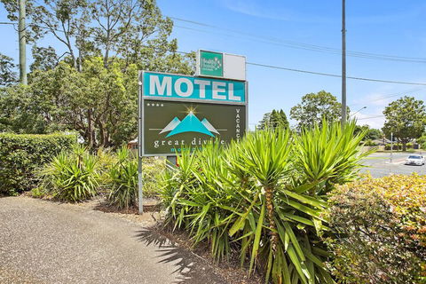 Great Divide Motor Inn - Tourism Caloundra 2