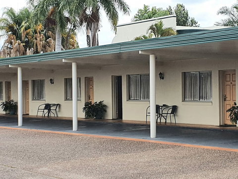 McNevin's Maryborough Motel - Tourism Caloundra 2