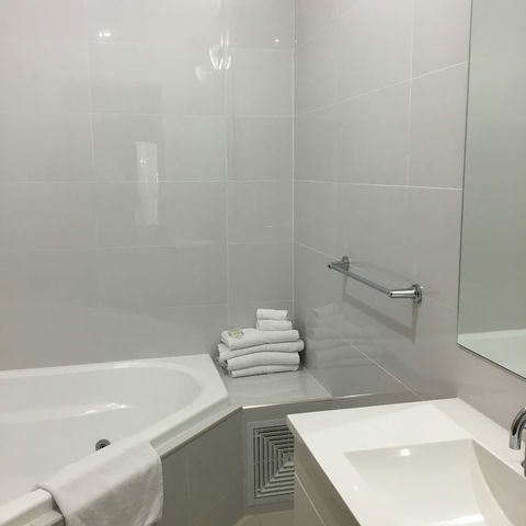 Footscray Motor Inn - Tourism Caloundra 4