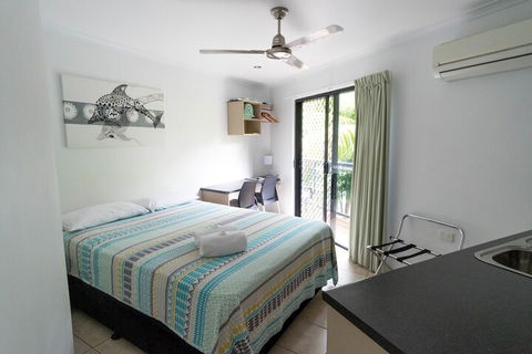 Airlie Beach Motor Lodge - Tourism Caloundra 7