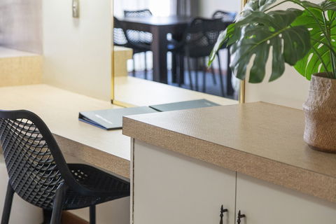 Presidential Motel - Tourism Caloundra 6