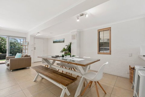 Le Court Villas - Tourism Caloundra 6