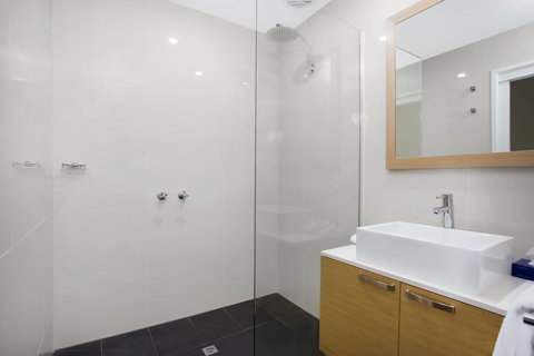 Mid City Warrnambool - Tourism Caloundra 3