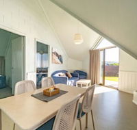 Beach Cabins Merimbula - Tourism Caloundra