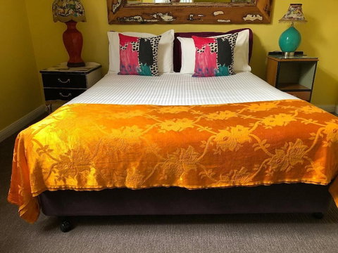 Vine Valley Inn - Tourism Caloundra 3