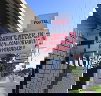 Motel Lodge - Tourism Caloundra