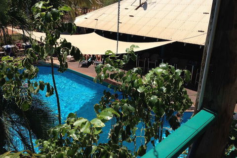 Kimberley Klub YHA - Tourism Caloundra 3