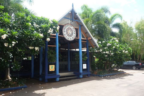 Kimberley Klub YHA - Tourism Caloundra 1