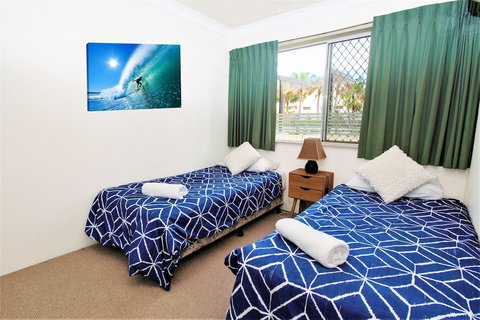 Key Largo Apartments - Tourism Caloundra 5